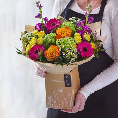 Bright Gift Box Flower Arrangement