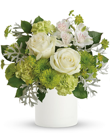 Mum's Gift Flower Arrangement