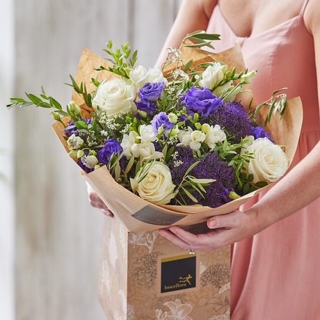 Lisianthus & Roses Bouquet Flower Arrangement