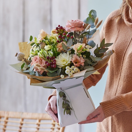 Ultimate Trending Autumn Gift Box Flower Arrangement