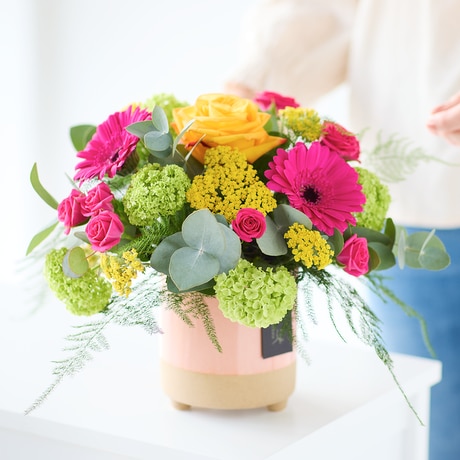 Special Bright Arrangement Flower Arrangement