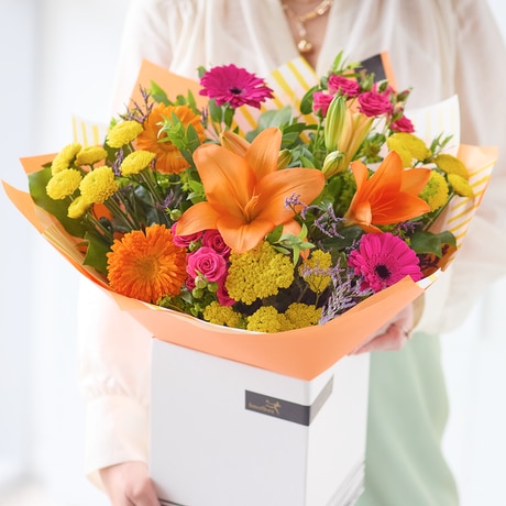 Luxurious Bright Bouquet Flower Arrangement