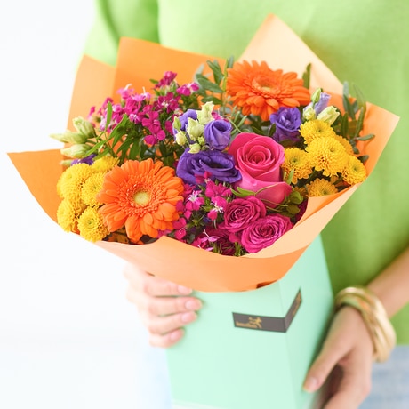 Extra Large size,  inches height and  inches wide.