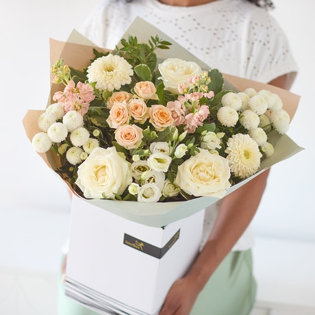 Extra Large size,  inches height and  inches wide.