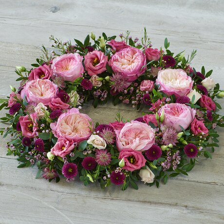 Extra Large Garden Rose Wreath size,  inches height and  inches wide.