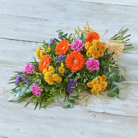 Extra Large size,  inches height and  inches wide.