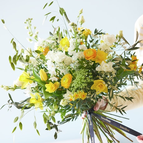 Birthday Showstopper Daffodil Bouquet Flower Arrangement