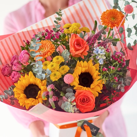 Summer Radiance Trending Bouquet Flower Arrangement