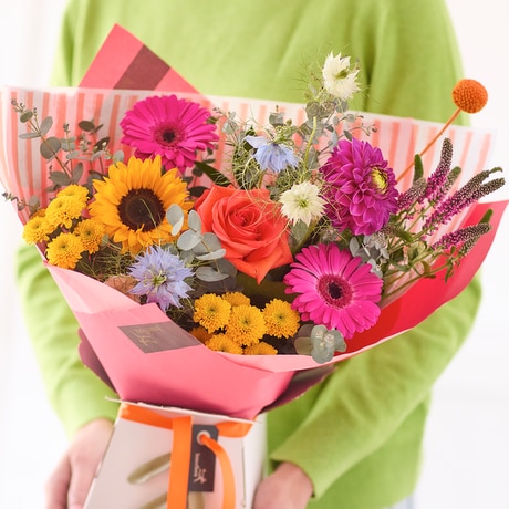 Bright Summer Trending Bouquet without Lilies Flower Arrangement