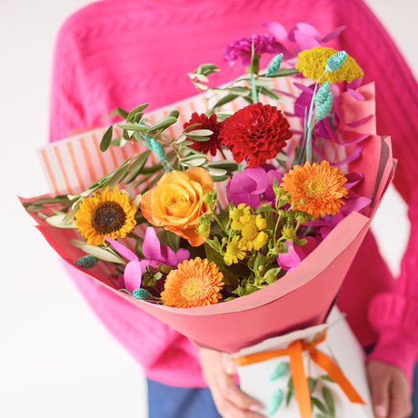 Glowing Colour Trending Bouquet Without Lilies Flower Arrangement