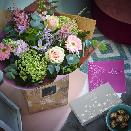 Mother's Day Luxury Pastels Bouquet Bundle Flower Arrangement