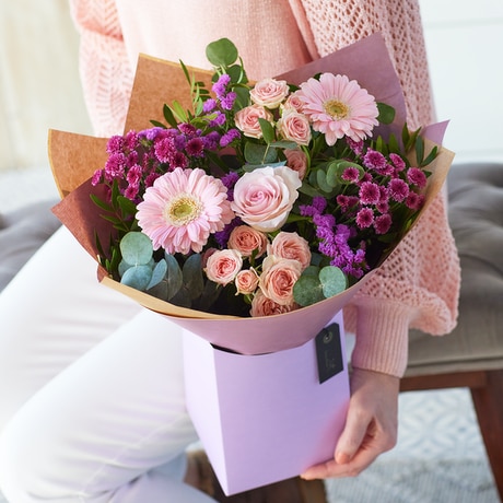 Mother's Day Pastel Gift Box Flower Arrangement