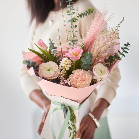 Trending Spring Gift Box Flower Arrangement