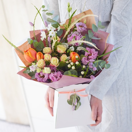 Trending Spring Gift Box Flower Arrangement