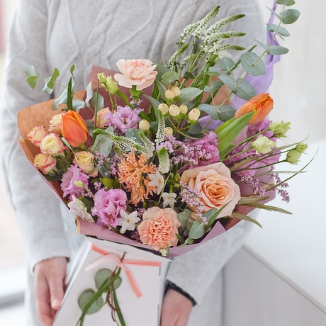 Luxury Trending Spring Gift Box Flower Arrangement