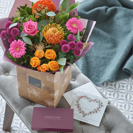 Beautiful Brights Romantic Gift Set Flower Arrangement