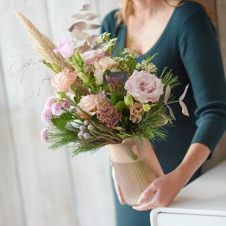 Winter Trending Vase Flower Arrangement