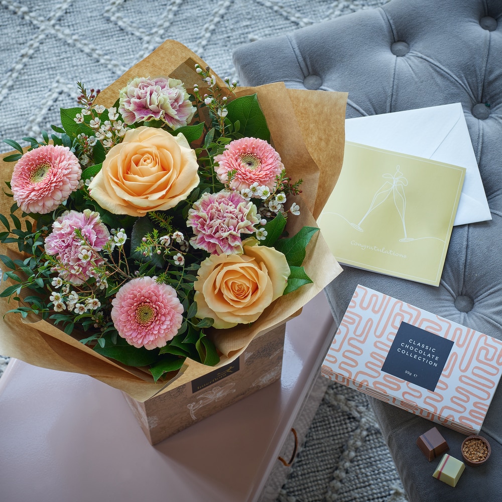 Surprise Me Congratulations Gift Set Flower Arrangement