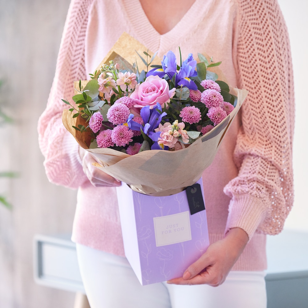 Gift box made with the finest flowers Flower Arrangement