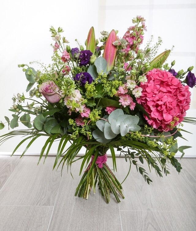 Giovanna Flower Arrangement