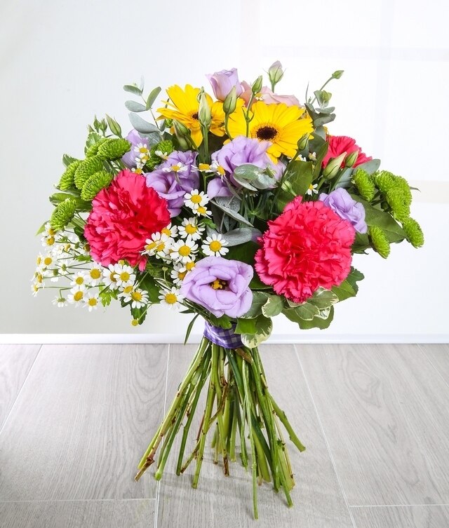 Raine Flower Arrangement