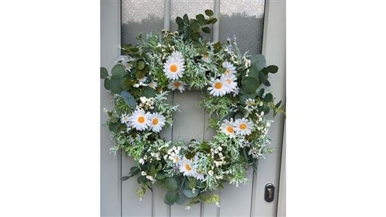 Daisy Garden Flower Arrangement