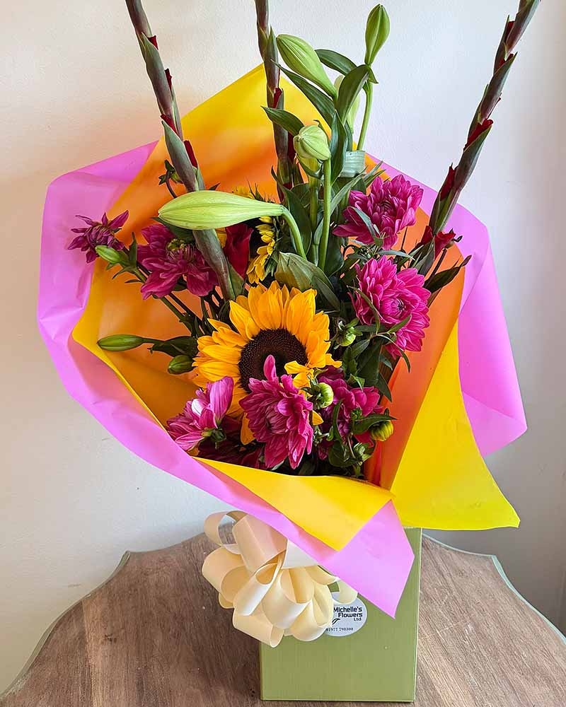 Modern Bouquet Flower Arrangement