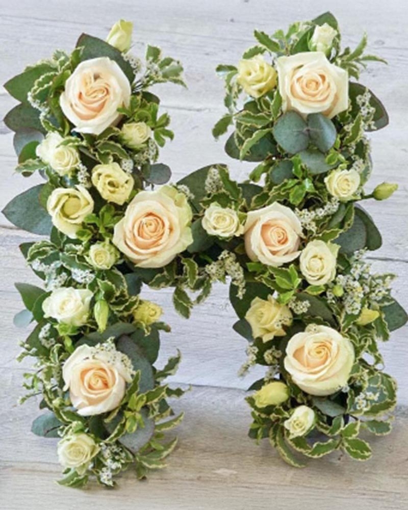 Open Tribute Letter - Neutral Flower Arrangement