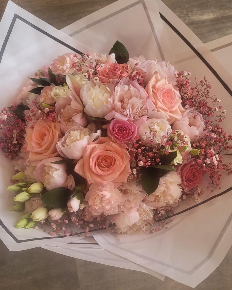 Romantic size,  inches height and  inches wide.