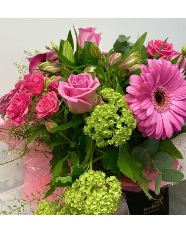 Pink Bouquet Flower Arrangement