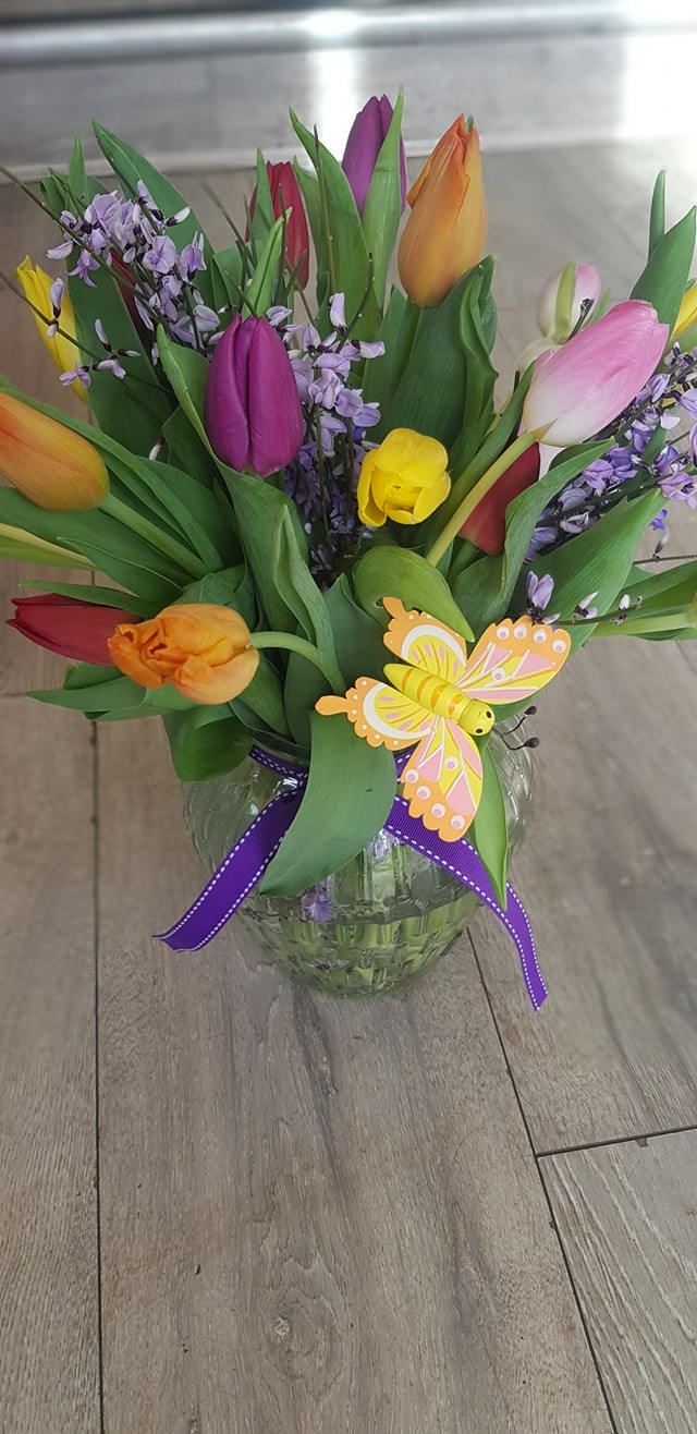 Mother's Day Tulip Vase Flower Arrangement