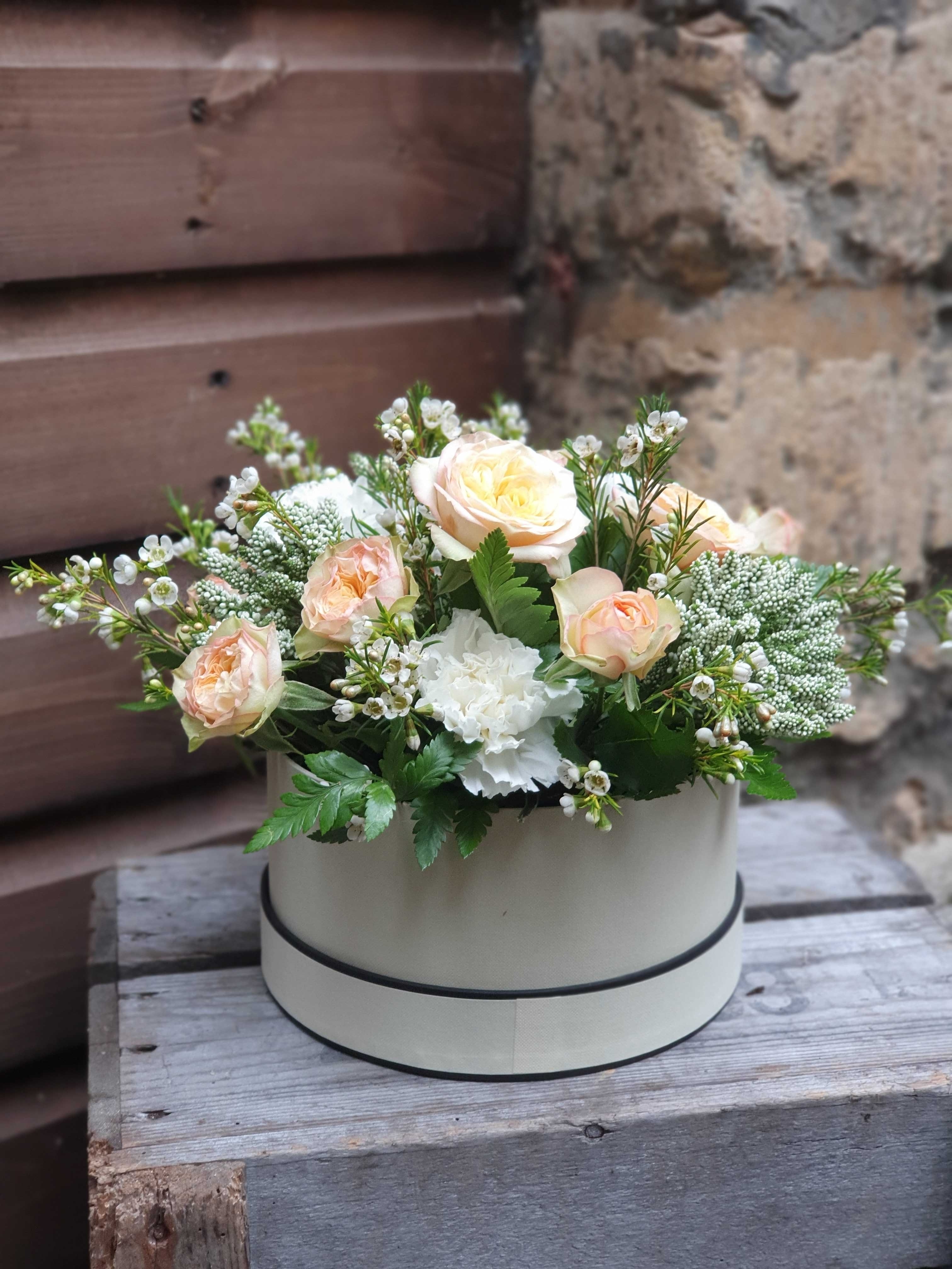 Neutral Hatbox Flower Arrangement