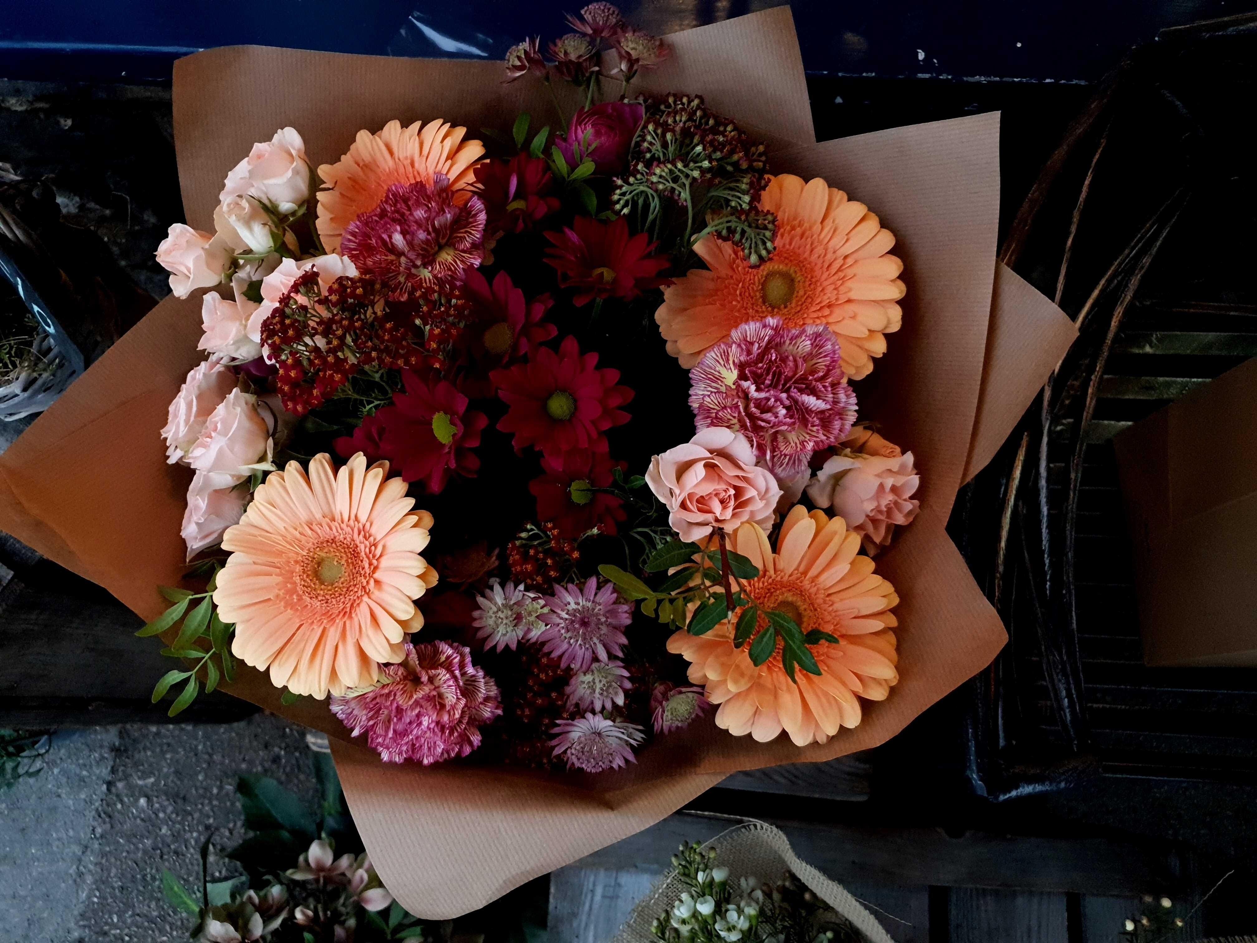 Oxford & Witney Florist - Flower Delivery By The Flower Shop