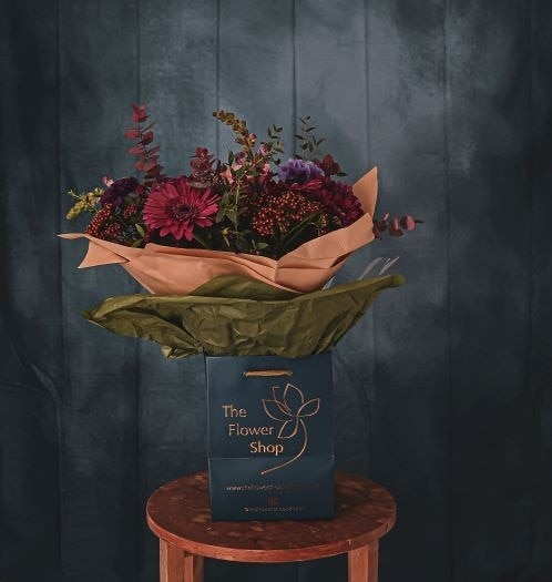 Romantic Handtied Bouquet Flower Arrangement