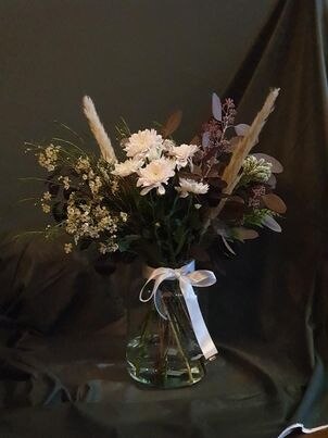 Neutral Vase Arrangement Flower Arrangement