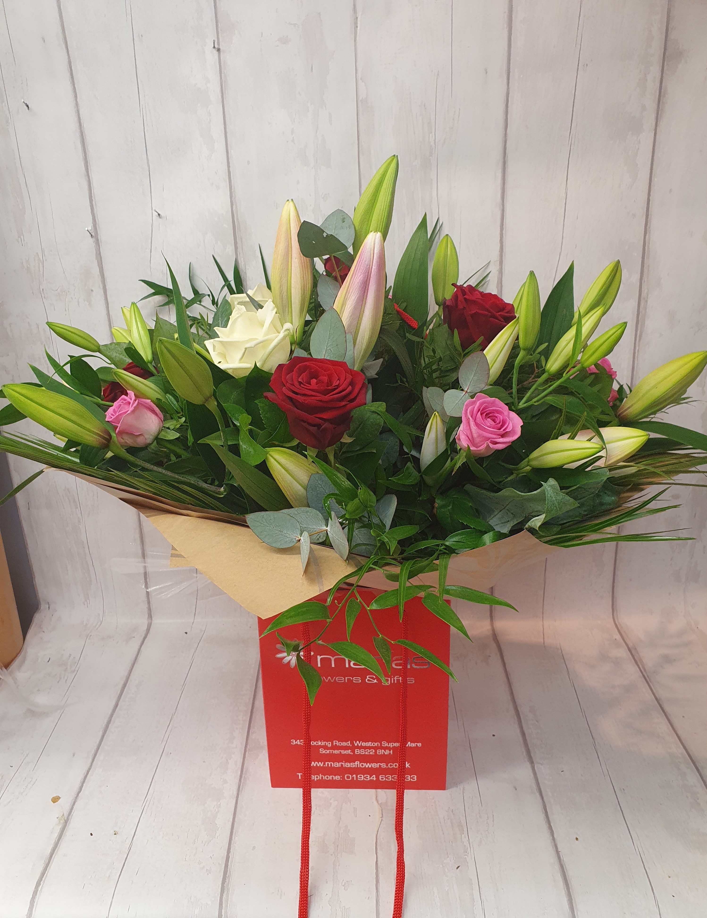 Extra large Rose and Lily Handtied Flower Arrangement