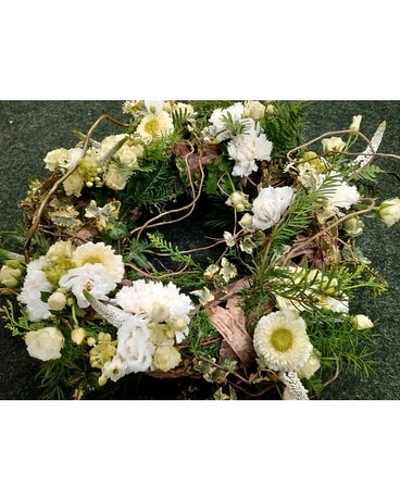White Casket Wreath Funeral Casket Spray Flowers