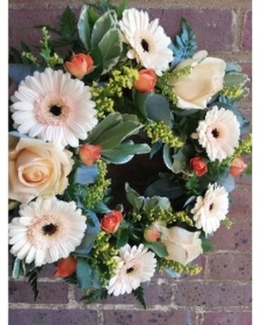 Peach Wreath Flower Arrangement