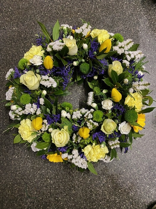 Classic Large Loose Wreath Flower Arrangement